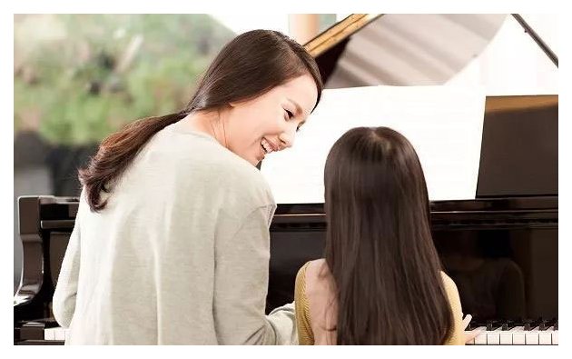 嫌钢琴老师教的慢，那就看看这篇文章吧!