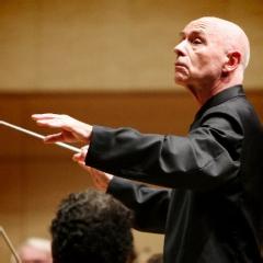 当代著名指挥家克里斯托夫艾森巴赫（Christoph Eschenbach）个人简介及照片