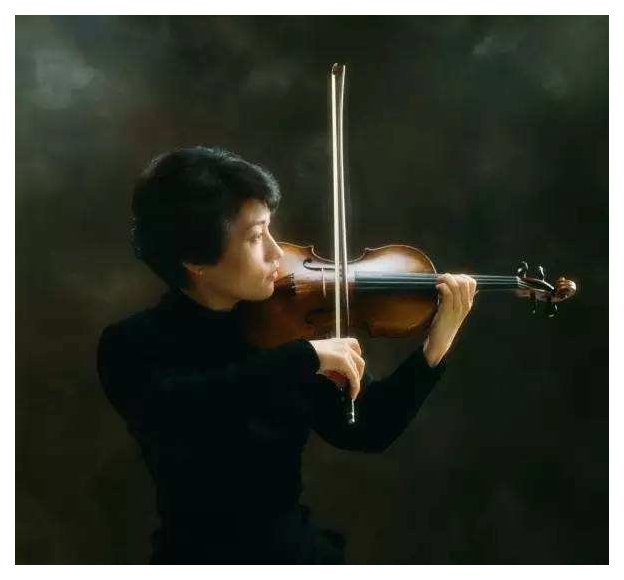 小提琴演奏技术中的几种特殊弓法