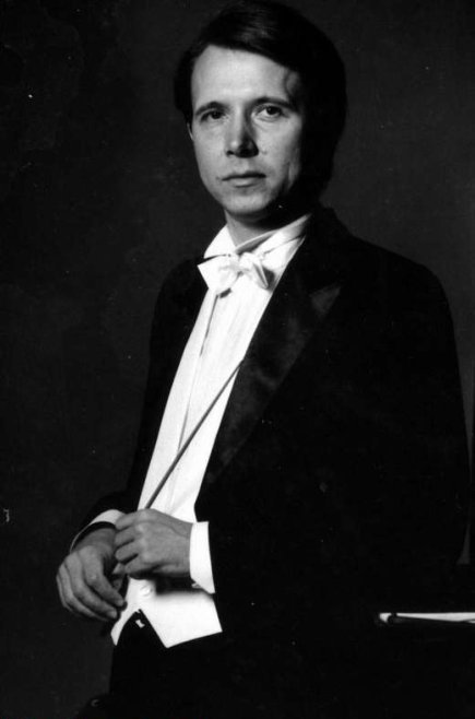 俄罗斯钢琴家、作曲家、指挥家：米哈伊尔.普雷特涅夫（Mikhail Pletnev）-快板（3eme Mvt Allegretto）