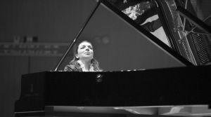 阿根廷女钢琴家马尔塔·阿格里齐(Martha Argerich)介绍